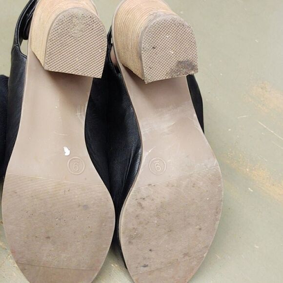 RELISTED - Super cute boot style heels shoes by Massimo - Picture 8 of 8